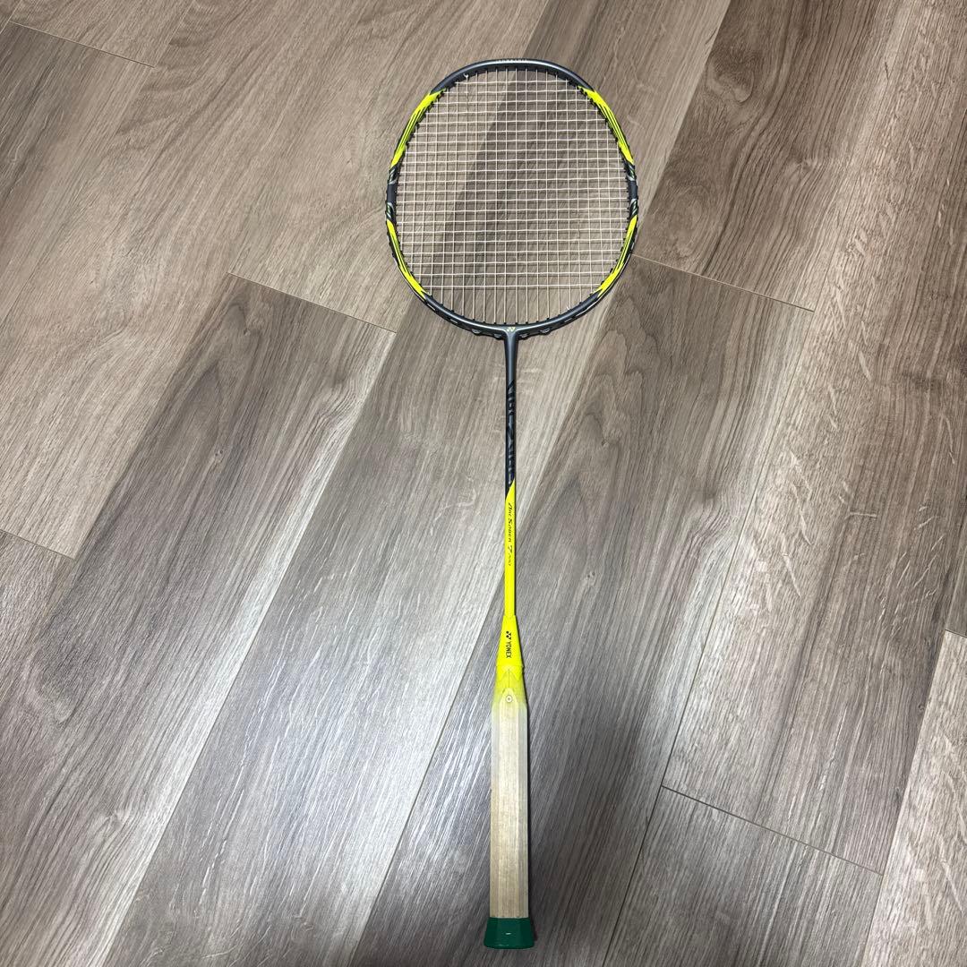 YONEX アークセイバー7プロ 4ug5
