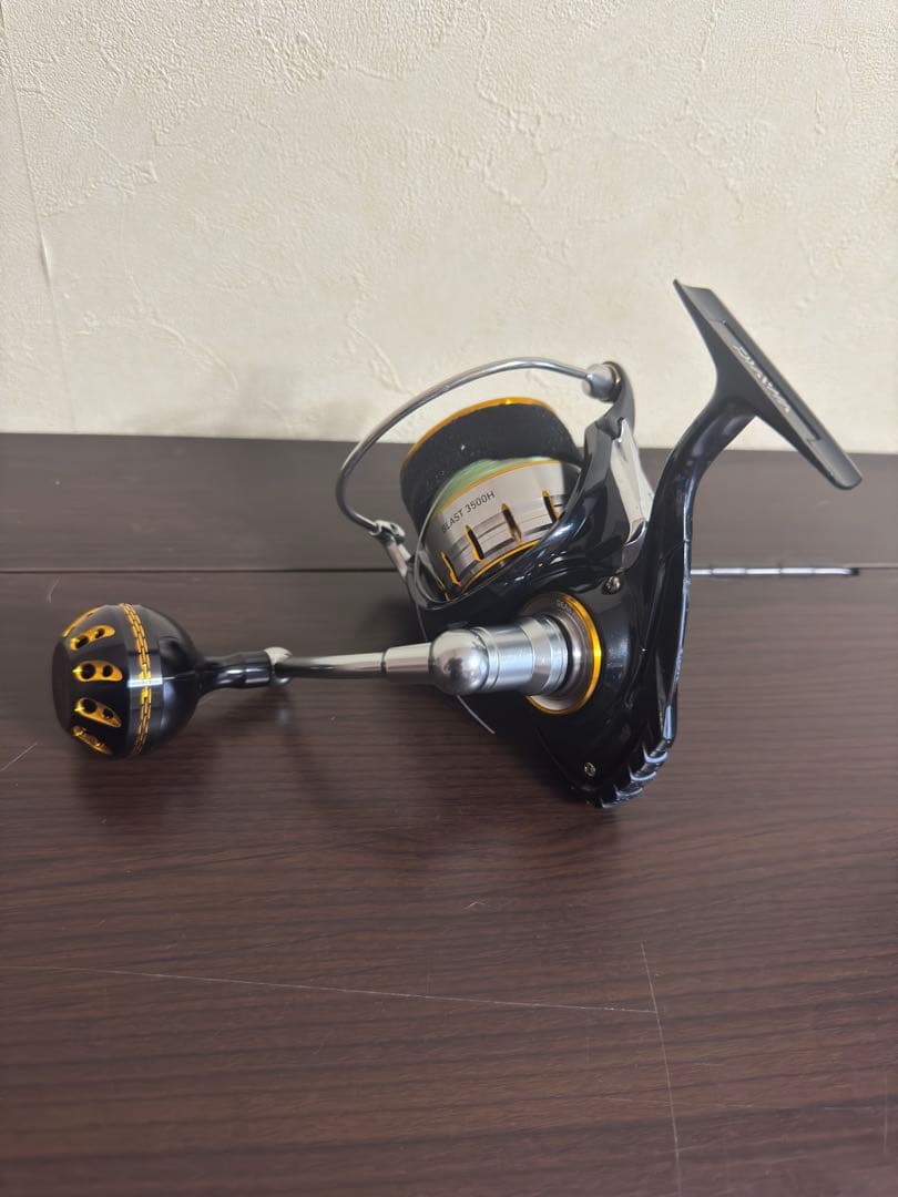 【美品】ダイワ 16ブラスト 3500H