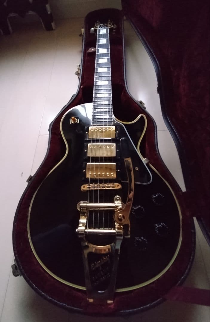 Gibson レスポールカスタム ブラックビューティ 3PU 鑑定書付