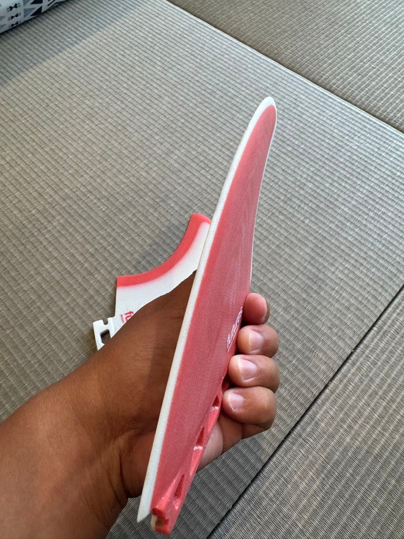 ＜送料込み＞ futures MIKEY FEBRUARY キール フィン