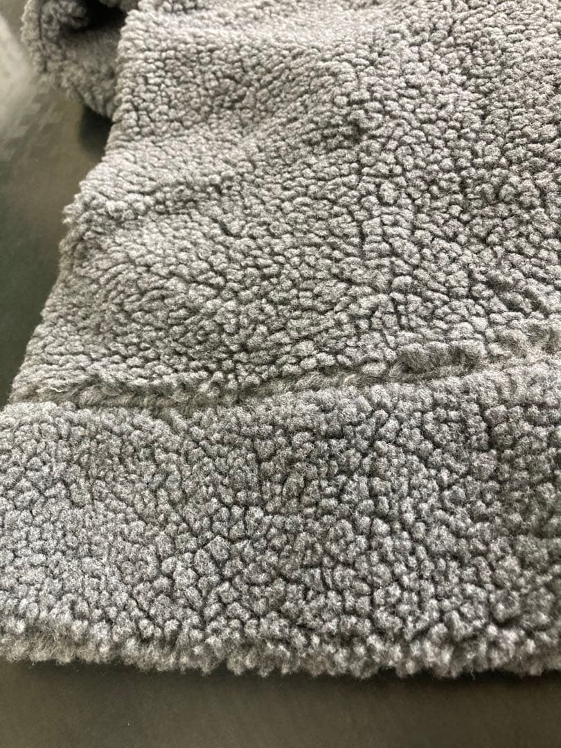 【B'z】新品 フレンズ ボア パーカー Sサイズ