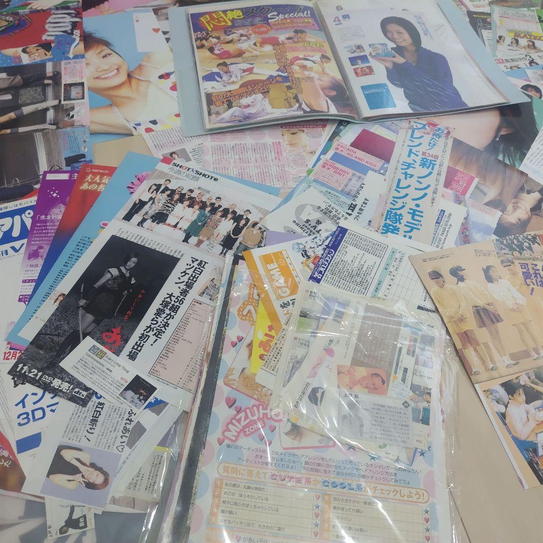 切り抜き〚大量〛上戸彩 、ファイル、冊子、ポスター グラビア写真　アイドルグッズ