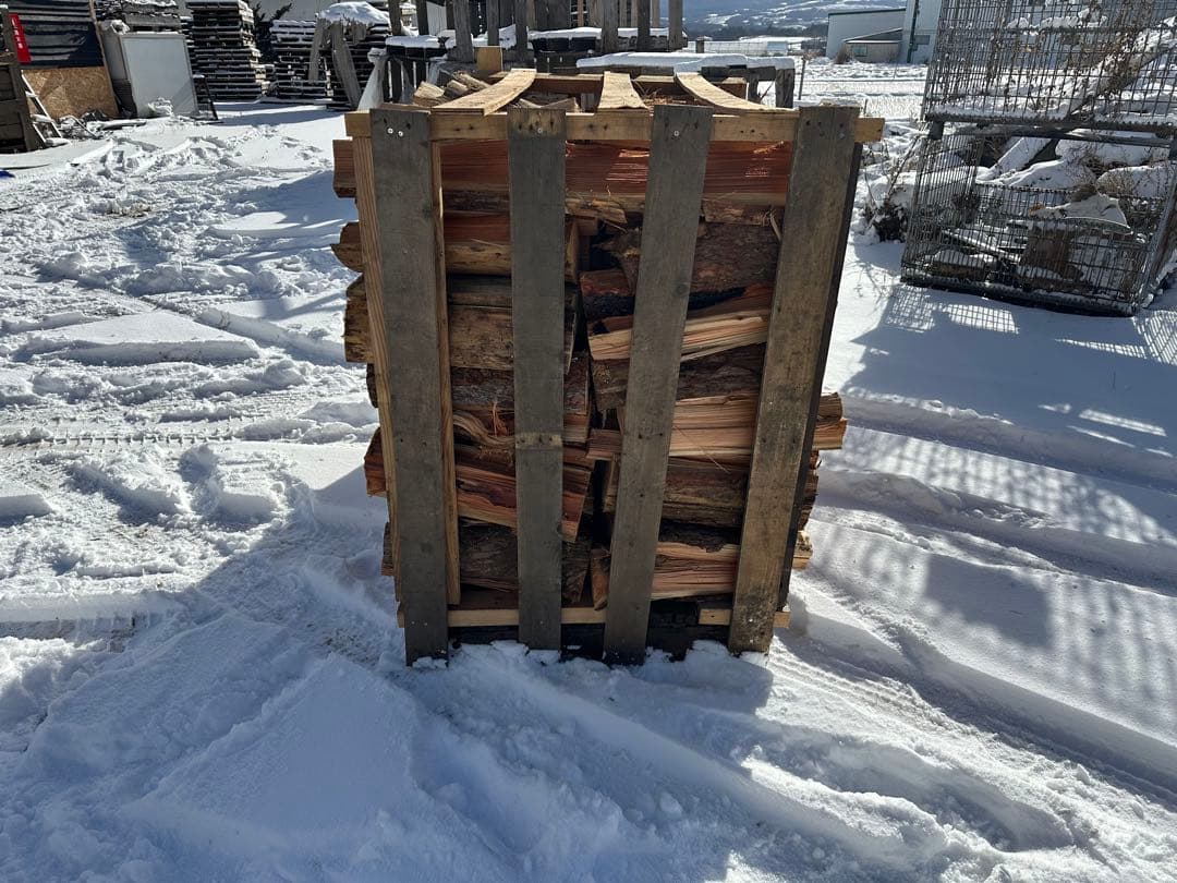 と*む様 薪ストーブ用木材ストック 大きめ　４５センチ乾燥2年以上　広葉樹ミック