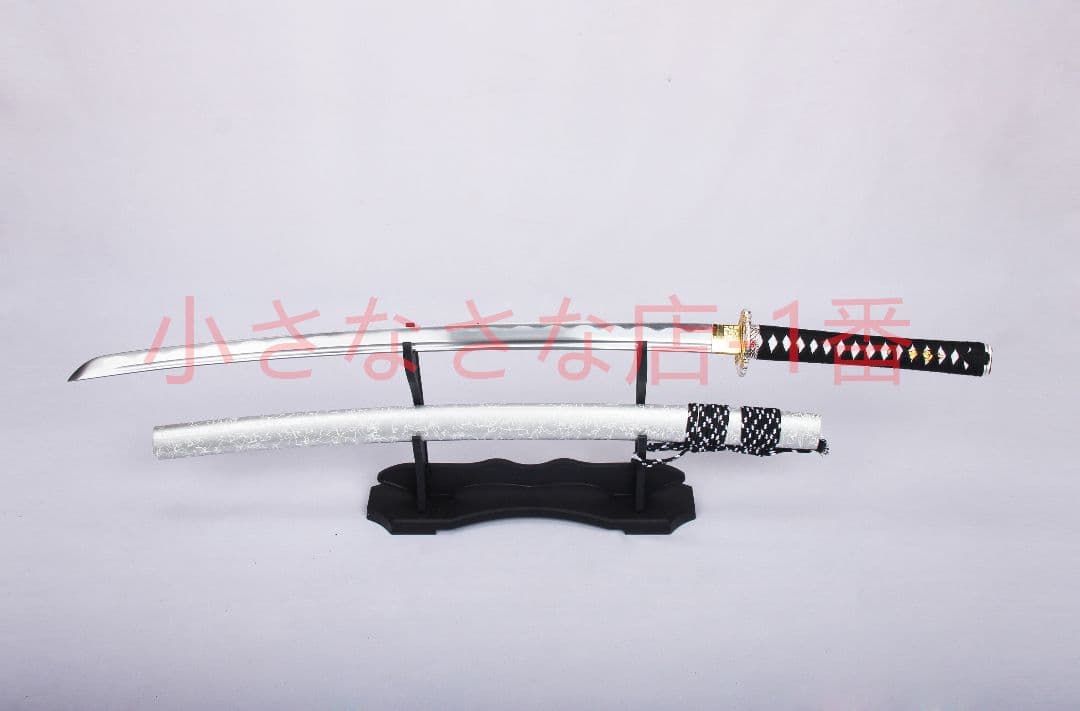 鬼滅の刃が枝をよろこぶ 日輪刀 武具　刀装具　日本刀　模造刀 居合刀