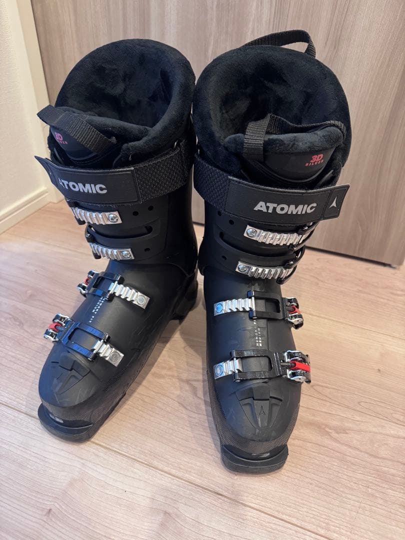 ATOMIC スキーブーツ 3D SILVER ブラック　26.5