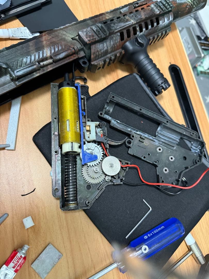 マルイ　M4パトリオットHC 迷彩電動ガン スコープ付き マガジン2本