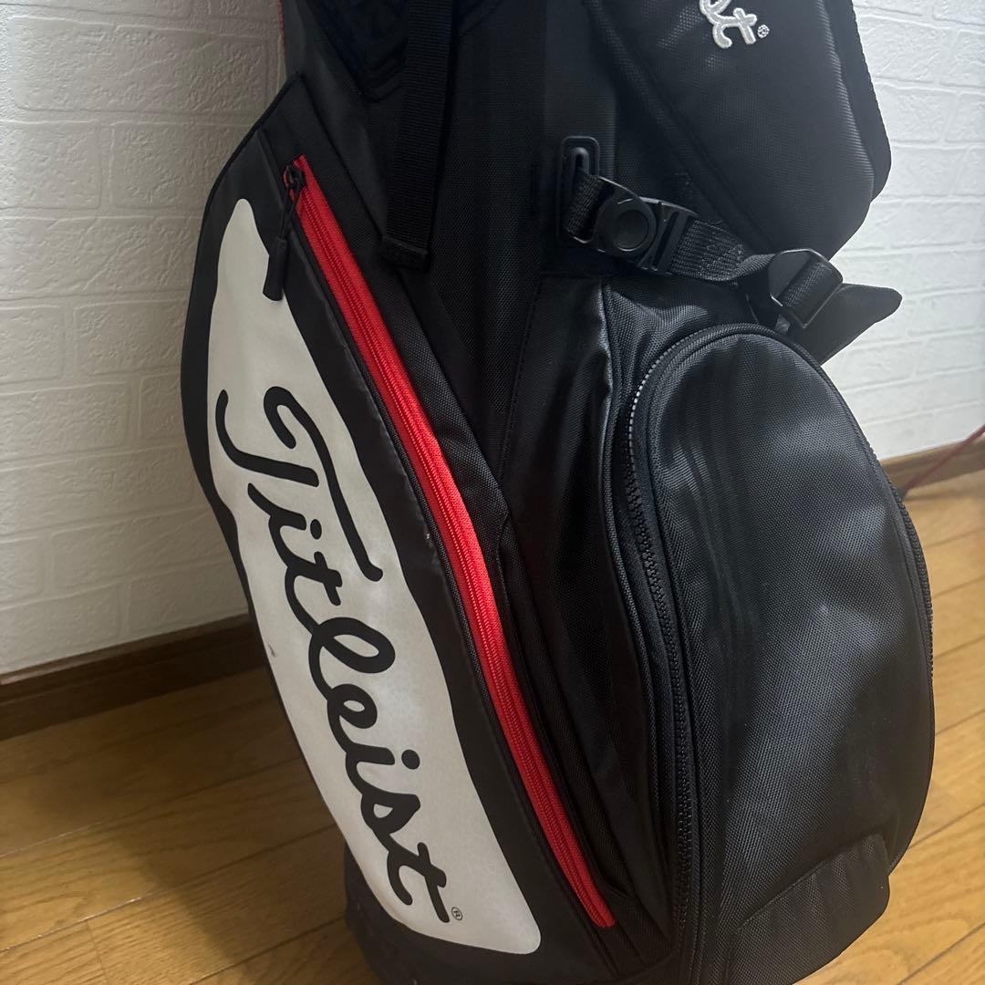 ⭐︎ブルースカイ　タイトリスト　 スタンドキャディバッグ 黒/赤