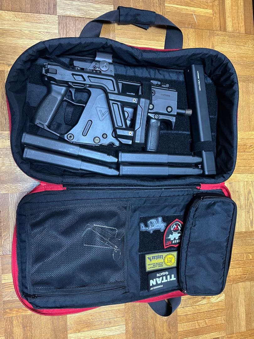 東京マルイ　KRISS VECTORサト