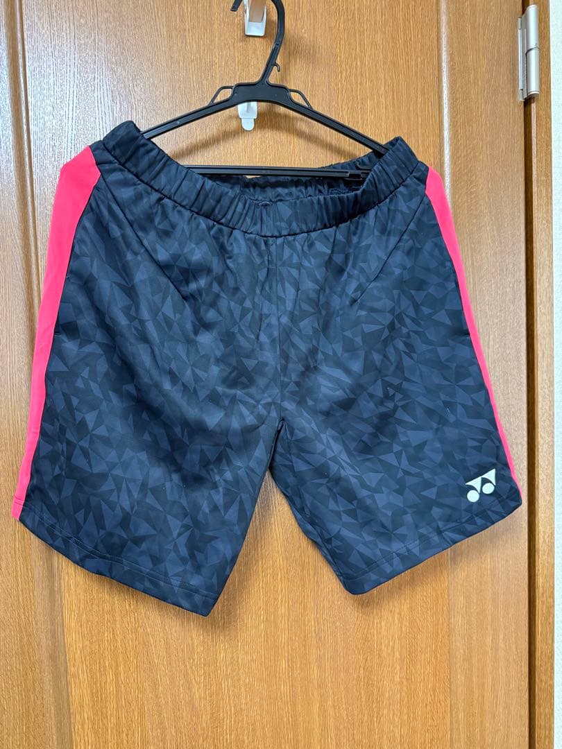 ヨネックス　ハーフパンツ　Lサイズ