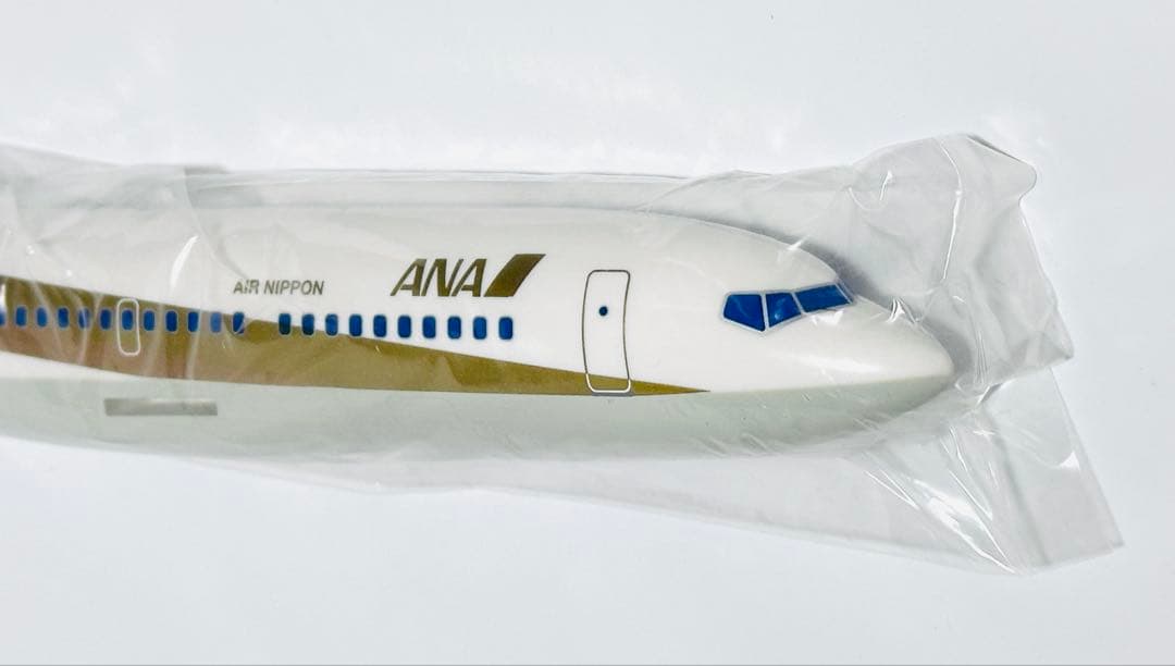 イワヤ 1/130 ANA B737-700 ゴールドジェット スーパーサウンド