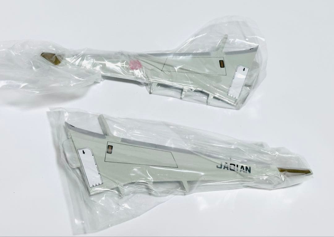 イワヤ 1/130 ANA B737-700 ゴールドジェット スーパーサウンド