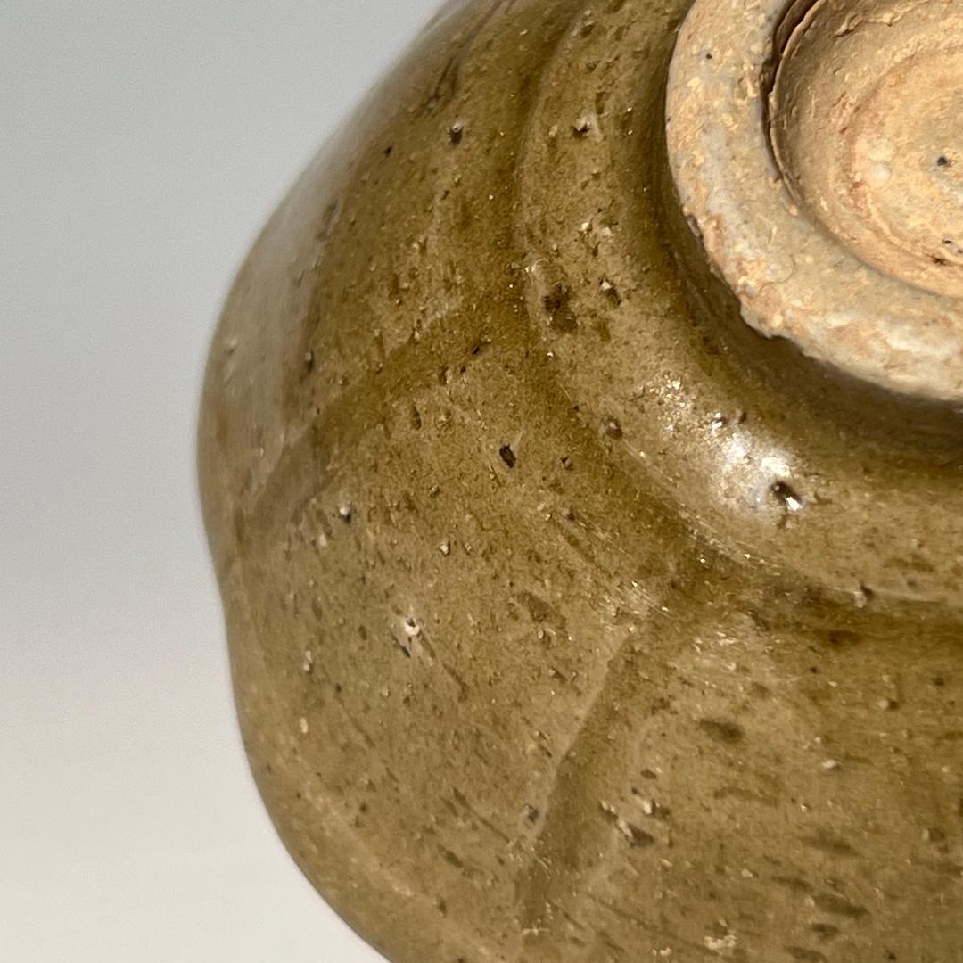 『宋』越州窯 青磁 青釉陽刻花紋盃 中国古玩美術