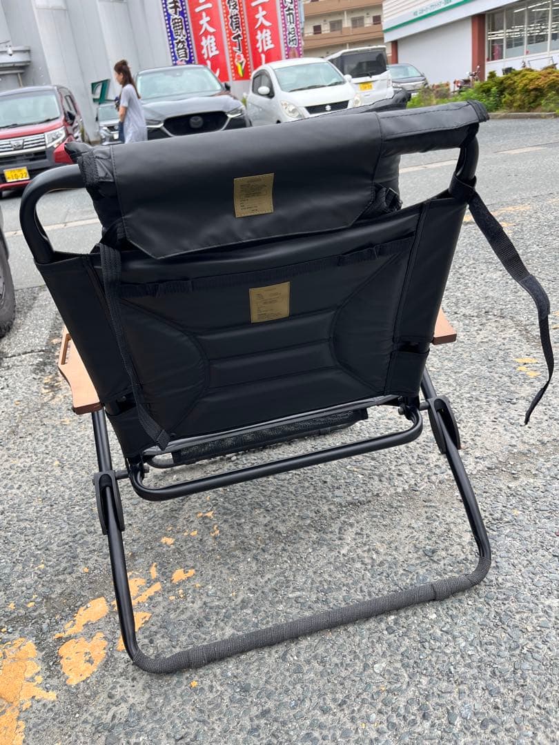 アッソブ　ローバーチェア　専用ピロー、収納カバー付属