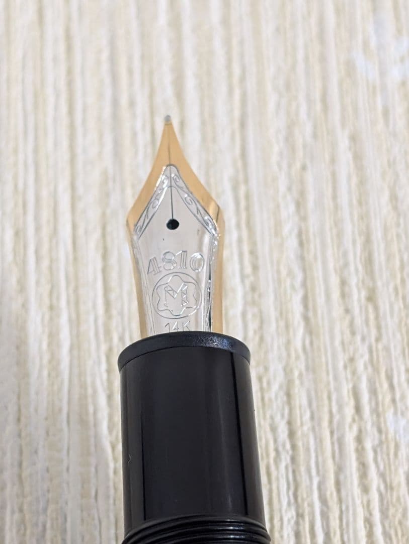 Montblanc 万年筆 マイスターシュテュック146 黒 14K