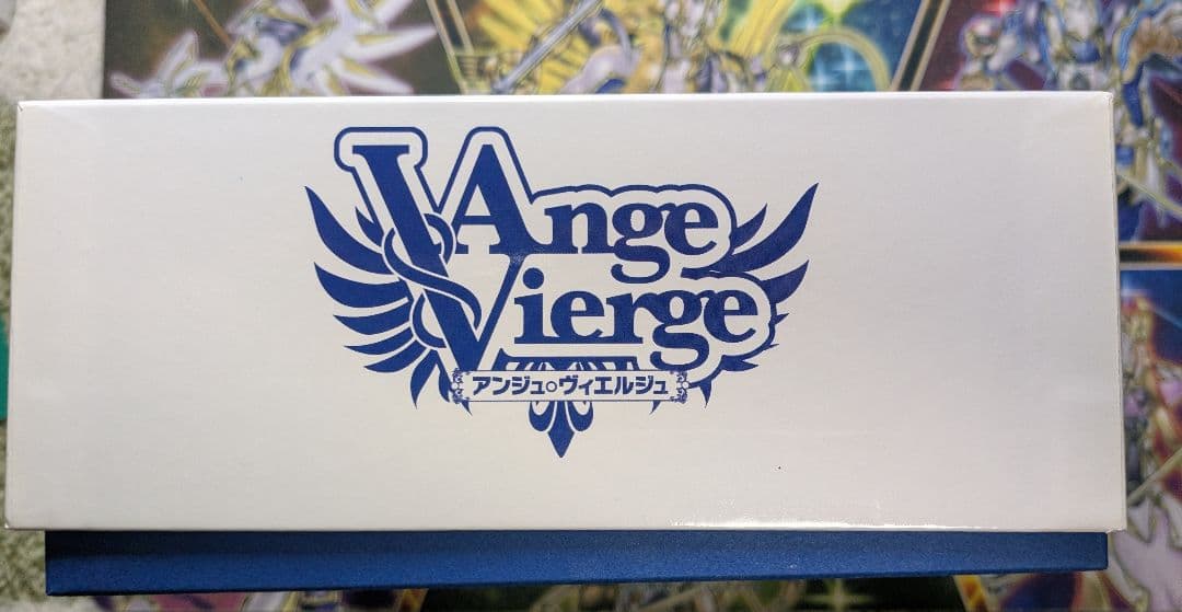 アンジュ ヴィエルジュ ウィンター ギフトボックス Ω