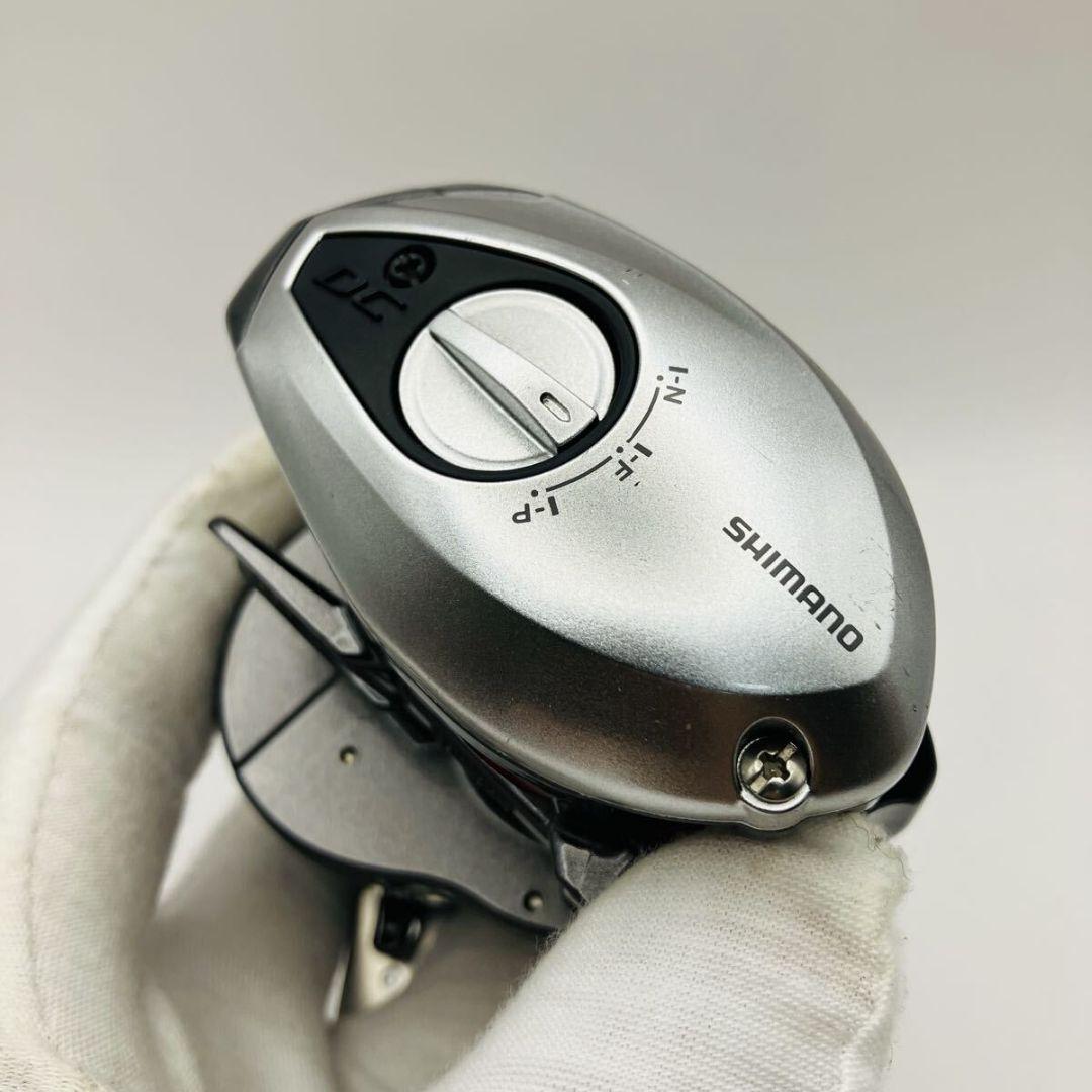 シマノ　11 スコーピオン　DC ベイトリール 右　dc7