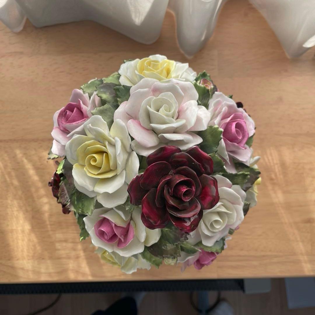 ロイヤルドルトン　陶器のバラ　置物　陶花　ヴィンテージ品