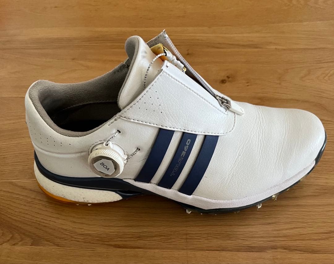 【週末限定値下げ！】 adidas ゴルフシューズ ホワイト BOOST