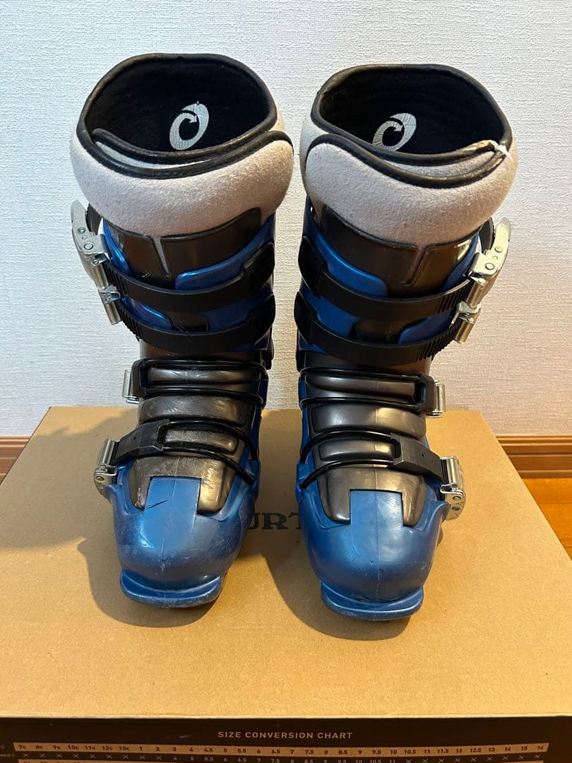 DEELUXE スノーボードブーツ 
L e man's 253mm 青