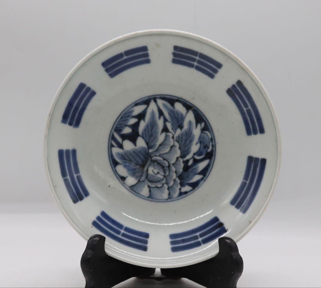 中国　染付　牡丹八卦紋中皿　古染　送料込み251007