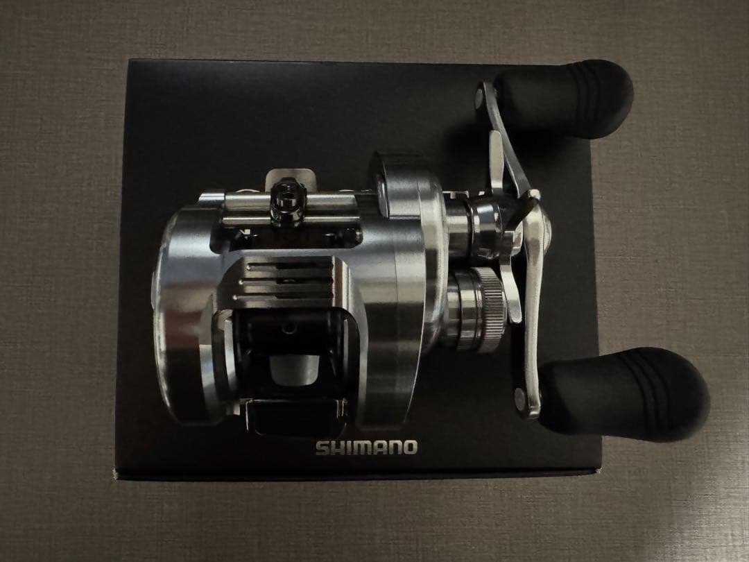 【ピケさま専用】【美品】シマノ 20 カルカッタコンクエスト DC 100HG