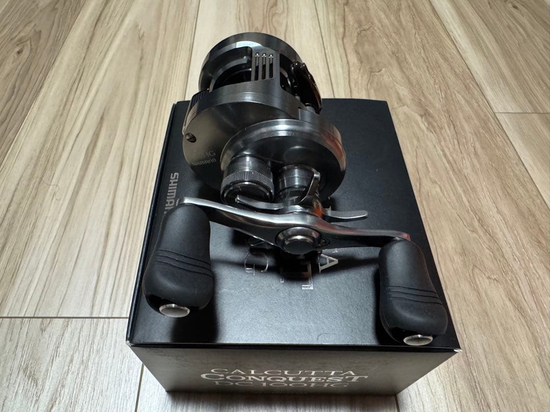 【ピケさま専用】【美品】シマノ 20 カルカッタコンクエスト DC 100HG