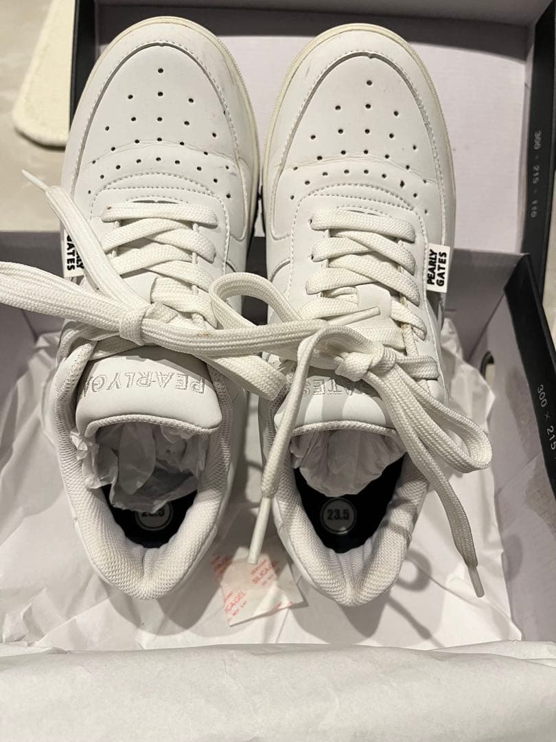 PEARLY GATES ホワイトスニーカー 23.5cm