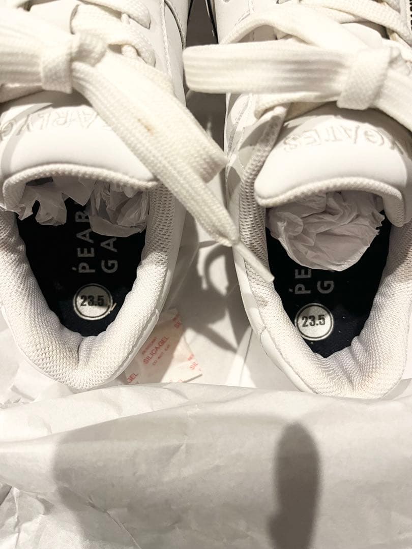 PEARLY GATES ホワイトスニーカー 23.5cm