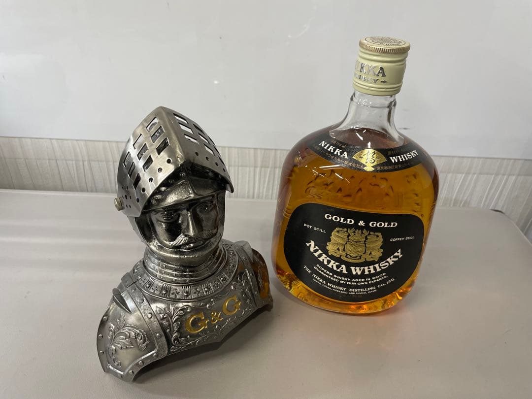未開栓　ニッカウイスキー特級　騎士ボトル　西洋カブトG＆Ｇ