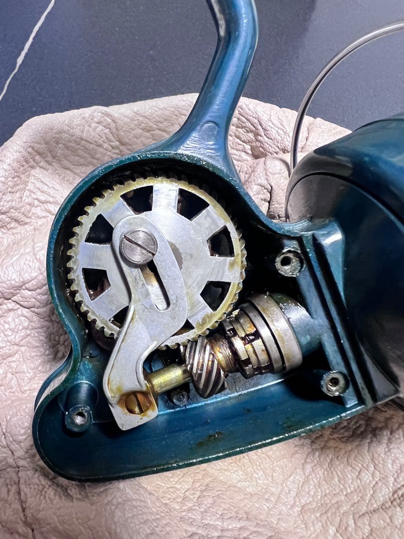 希少アルチェドALCEDO 2C/S スピニングリール 1973年販売イタリア製