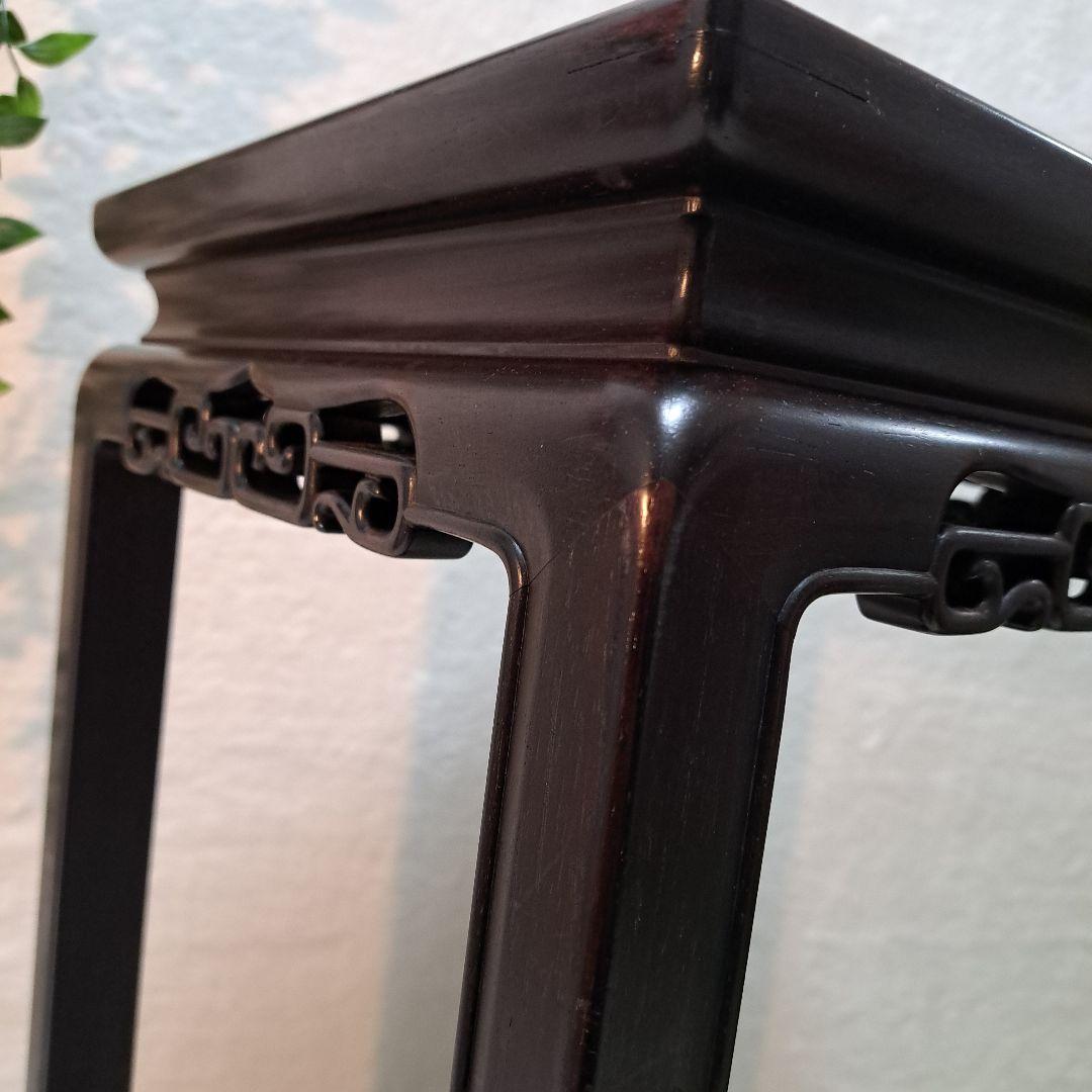 唐木花台　唐木家具　高卓　香炉台　飾り台　透かし彫り　鉄刀木　中国美術