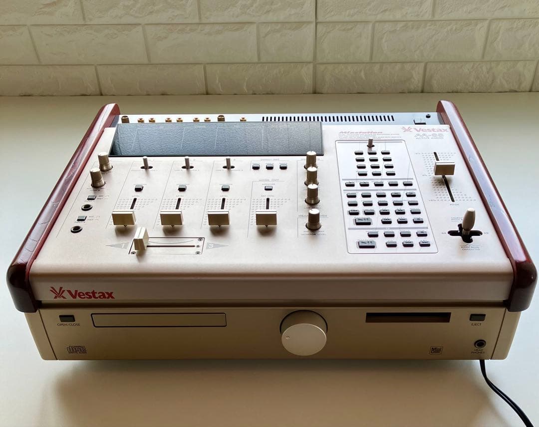 【カフェアプレミディ】VESTAX AA-88☆MIXSTATION☆希少極上品