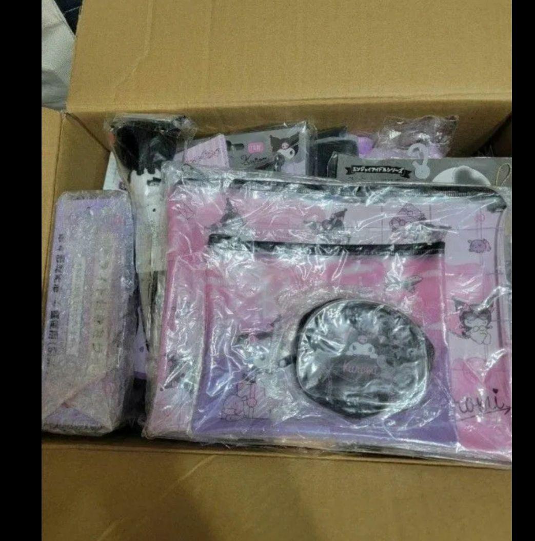 サンリオ クロミセット赤字大放出です