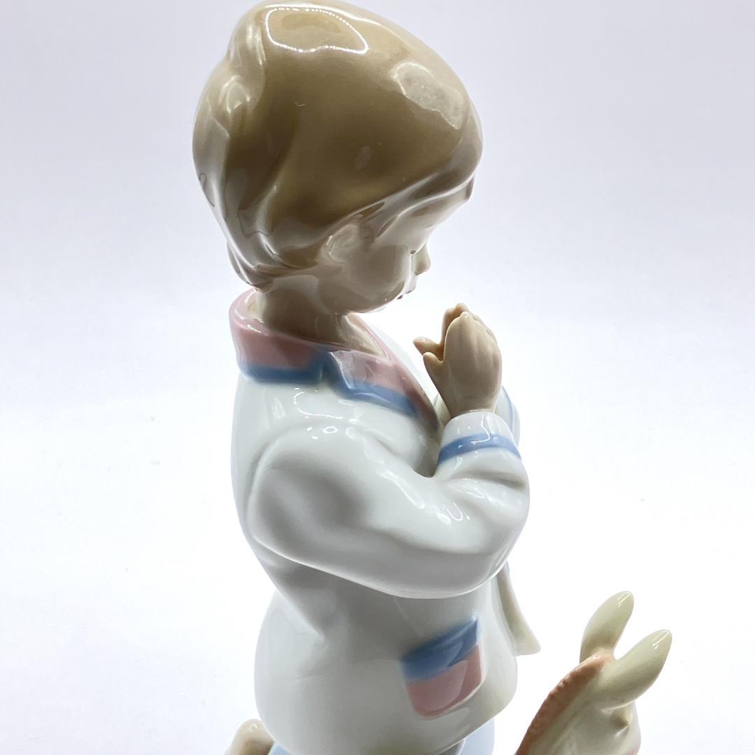 リヤドロ 仔馬と祈り 美品 陶器 アート インテリア 彫像 祈りのポーズ 希少