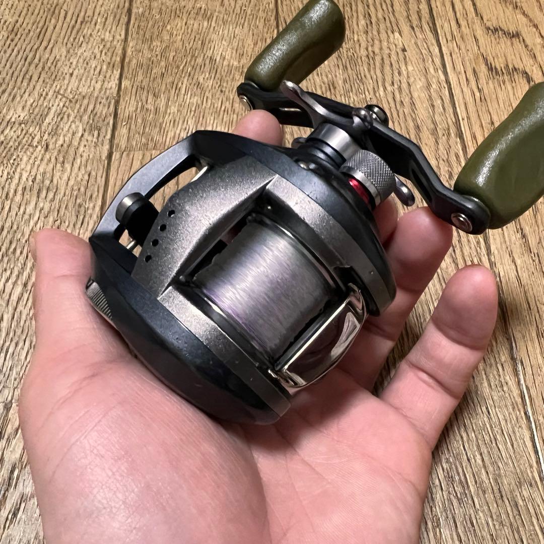 ダイワ リベルトピクシー PX68 右