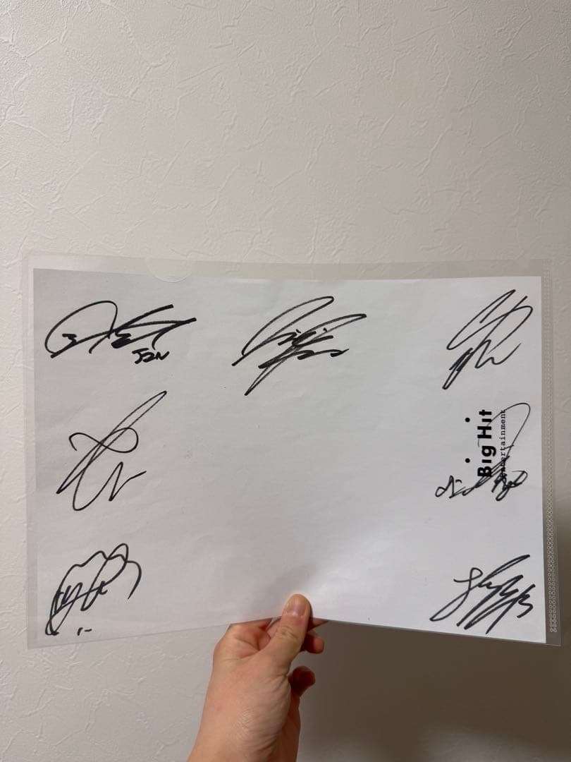BTS メンバーサイン