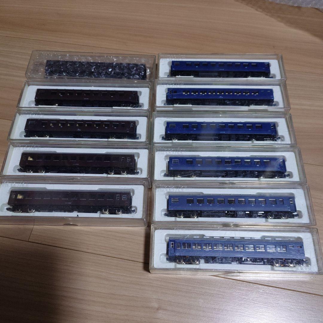 マイクロエース　国鉄10系軽量客車　11両セット （ブルー、茶）