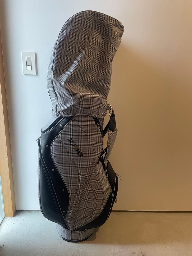 XXIO チェック柄キャディバッグ