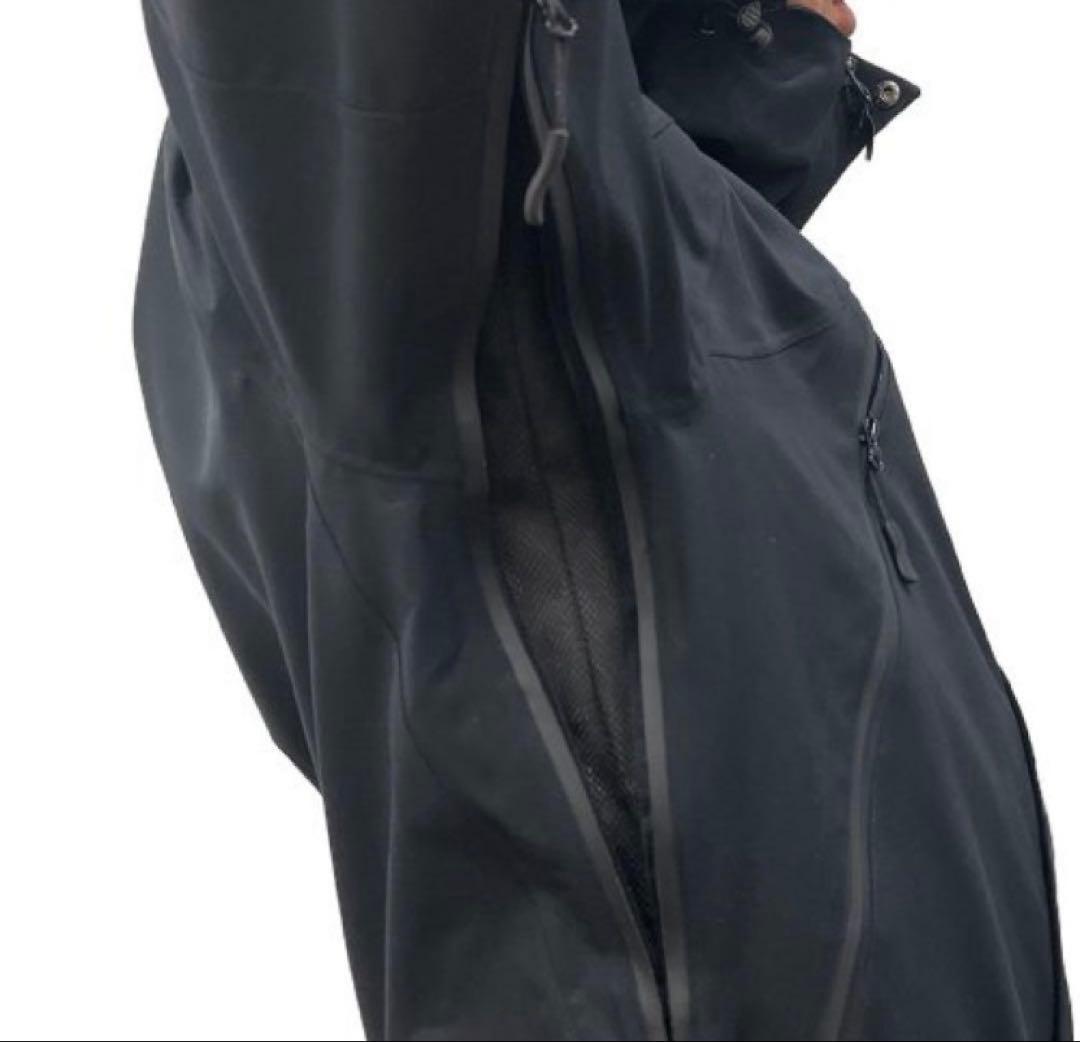 マンウィズ ゴアテックスウルフジャケット Mサイズ