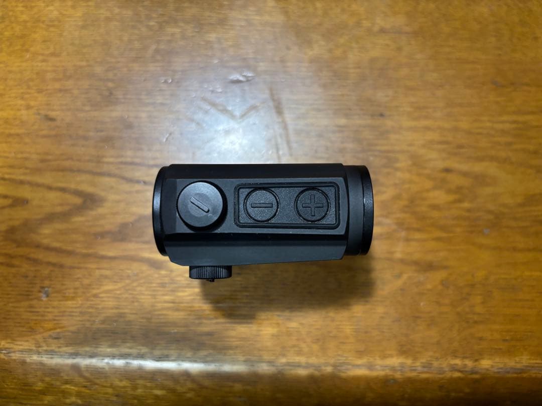 【美品】【おまけつき】HOLOSUN HS403B レッドドットサイト