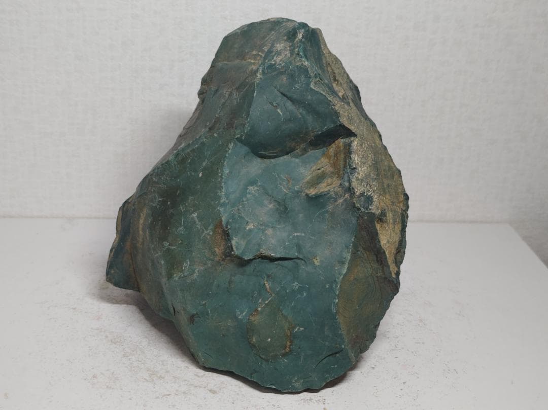 出雲石 4kg 碧玉 青瑪瑙 原石 鑑賞石 自然石 誕生石 鉱物 鉱石 水石