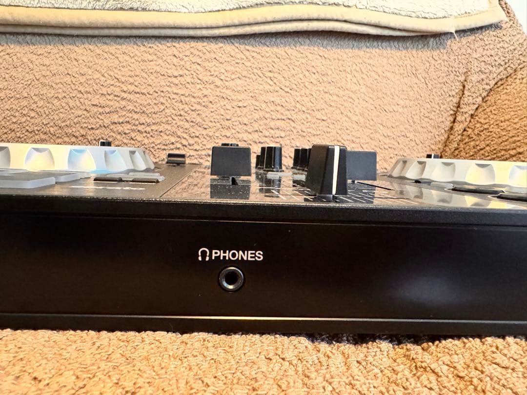 Pioneer DJ DDJ-SB3 Serato DJ Lite対応