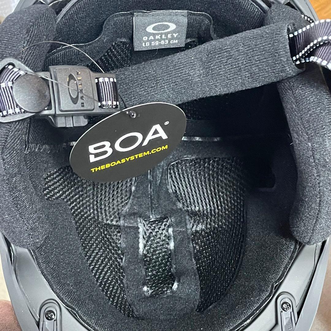 【新品・未使用】OAKLEY オークリー　MOD5 ヘルメット　Lサイズ