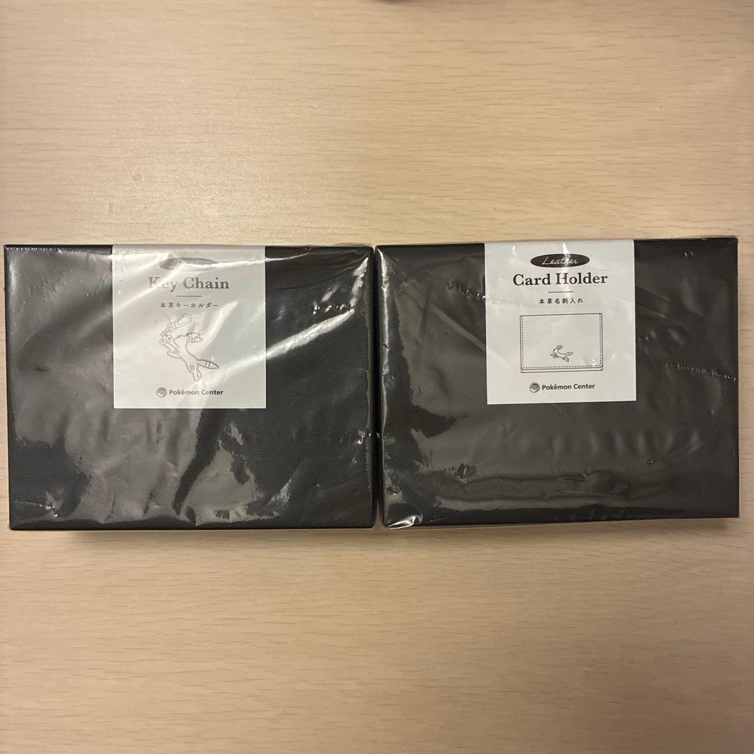 【新品未開封】ポケモン　本革名刺入れ、キーホルダー2点セット　ブラッキー