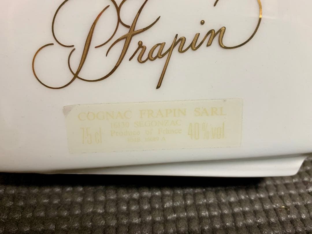 ☆【未開栓】フラパン・コニャックXO・トランプボトル