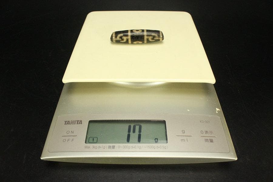 中国美術 天珠石 三眼 飾石(KN71)