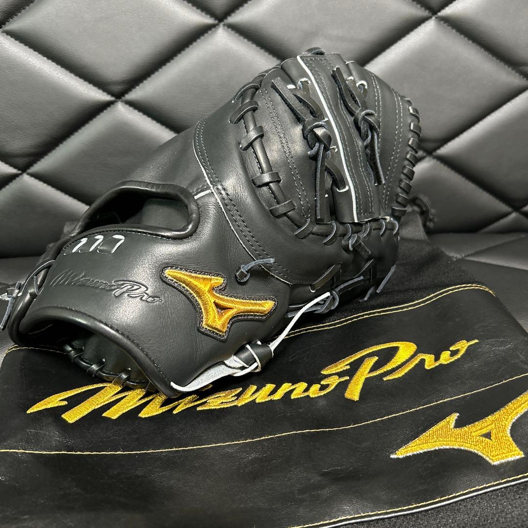 ミズノプロ　山川穂高選手仕様ファーストミット　硬式用