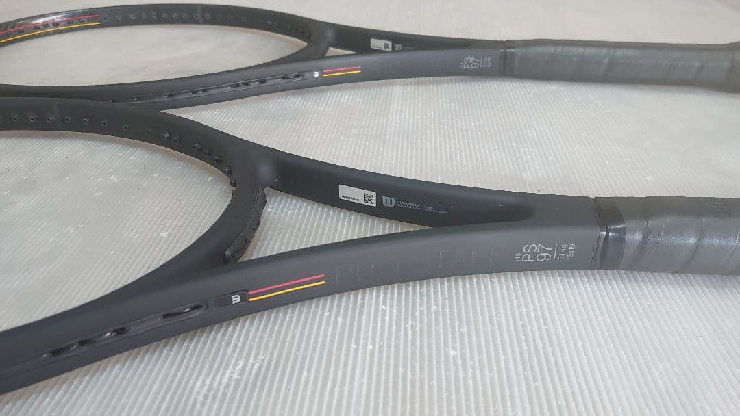 Wilson PRO STAFF97　v13 G2 テニスラケット 2本セット