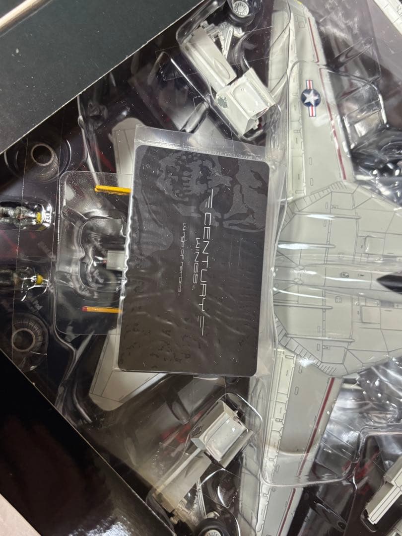 Century wings F-14A TOMCAT VF-84 10周年モデル