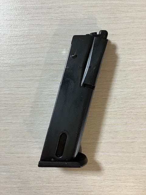 ＷＡ　ベレッタ M84F（ガスブローバック）